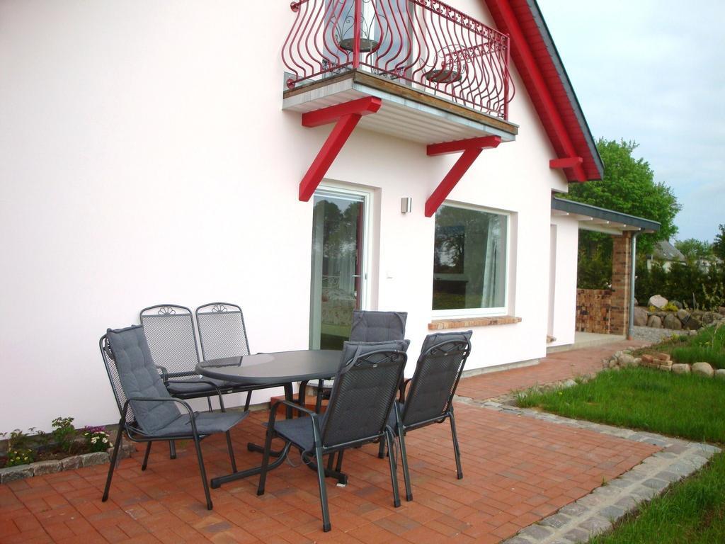 Villa Haus Dornroeschen Rakow Habitación foto